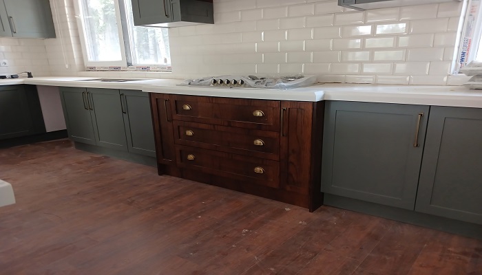 قیمت کابینت برای آشپزخانه کم جا